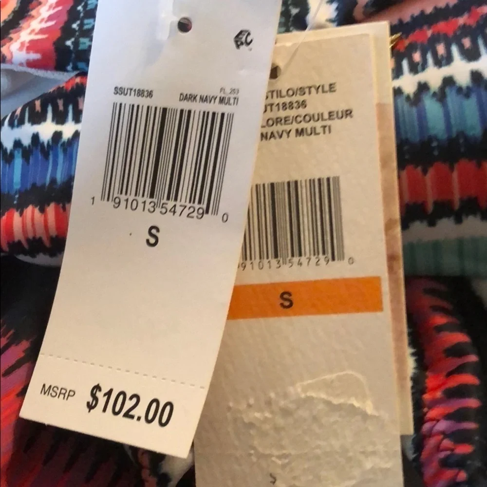 Jessica Simpson brand new